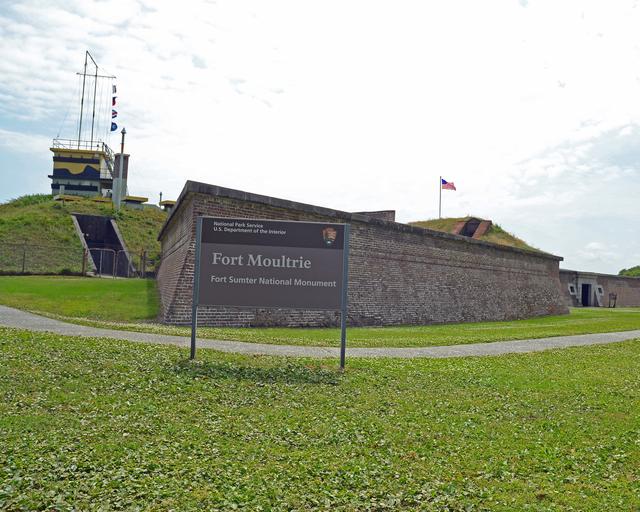 Fort Moultrie — photo 1
