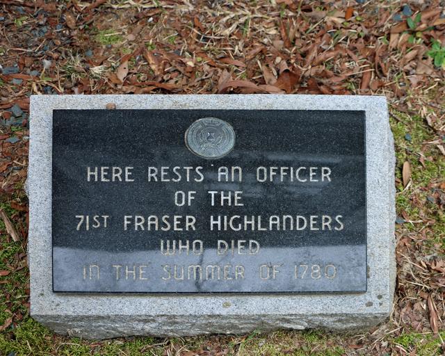 Grave of Unknown Fraser Highlander Officer — photo 2