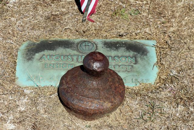 Augustin Wilson Grave — photo 2