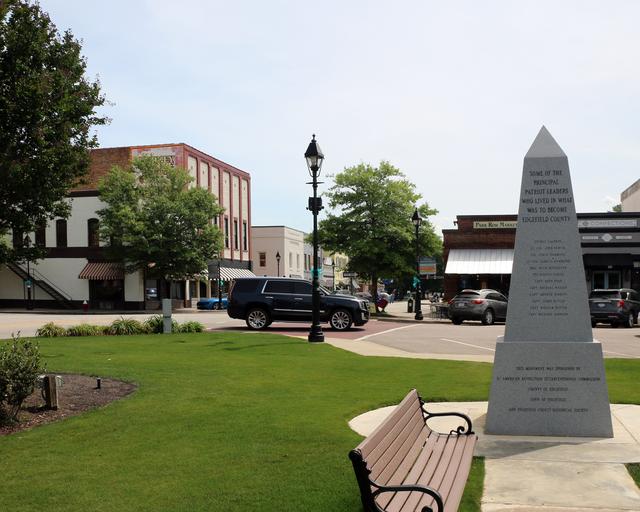 Edgefield County American Revolution Monument — photo 2