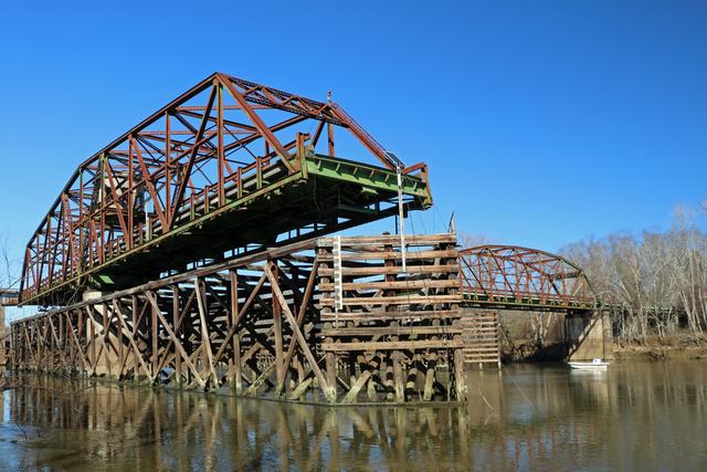 Burton’s Ferry Bridge — photo 1