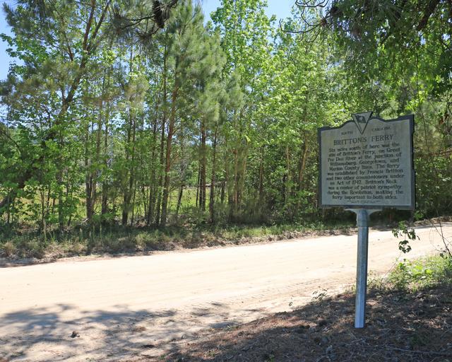 Britton’s Neck/Britton’s Ferry — photo 3