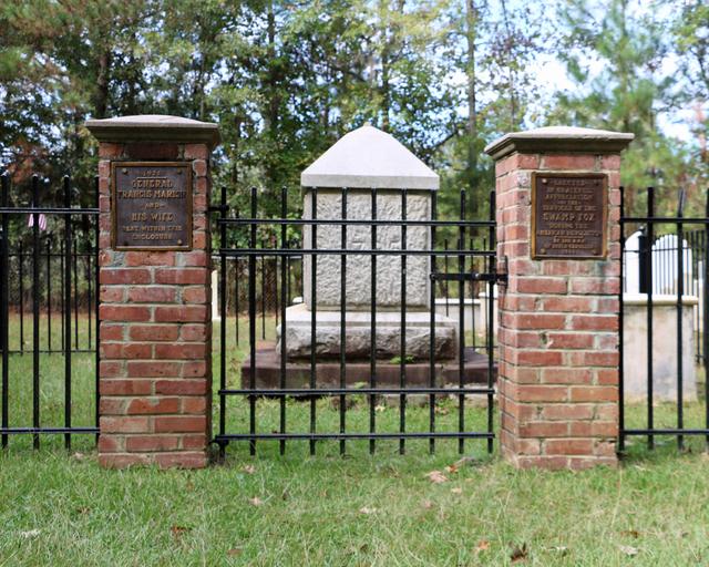 Francis Marion Grave — photo 2