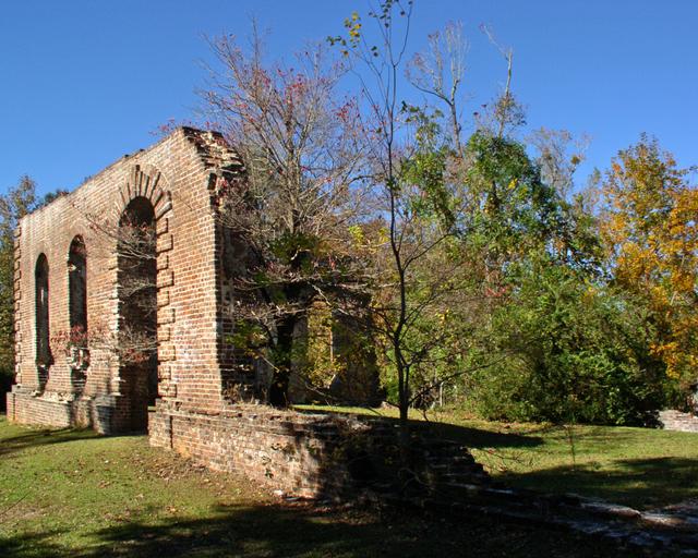 Biggin Church Ruins Building — photo 3