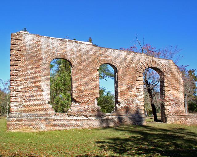 Biggin Church Ruins Building — photo 4