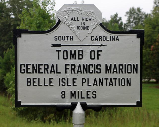 Tomb of General Francis Marion/Belle Isle Plantation (Directional) — photo 3